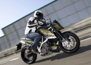 KTM 990 Super Duke KTM 990 Super Duke